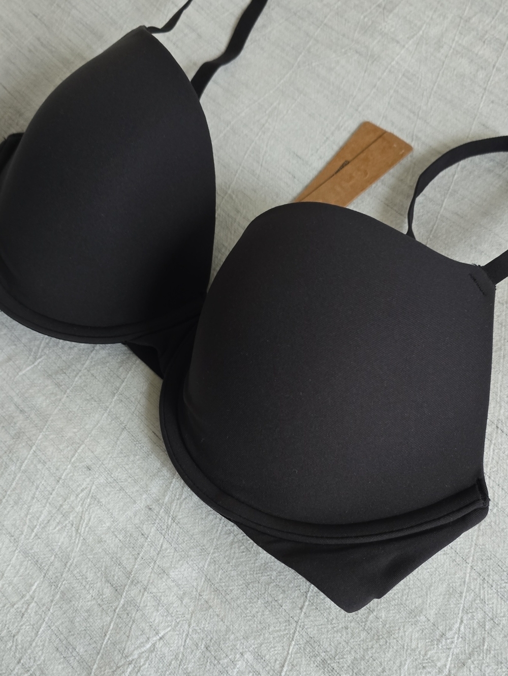 SKIMS Fits Everybody T-shirt Bra Size:34C Onyx - Picture 2 of 5